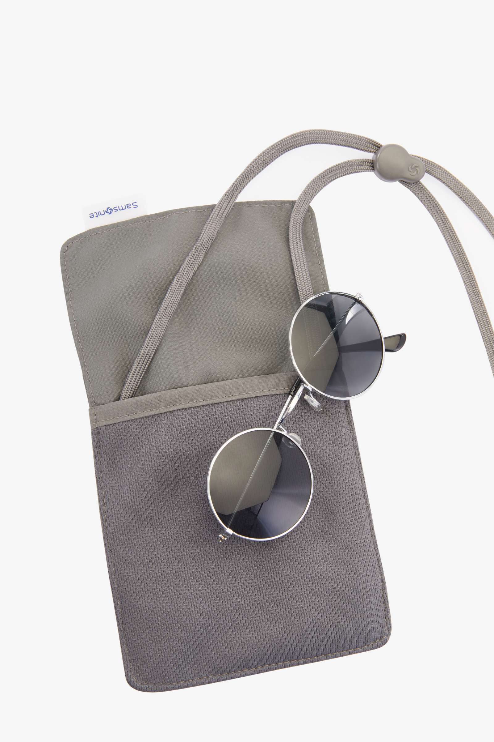 Samsonite rfid neck pouch store