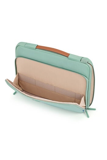 TRAVEL ESS. TECH LAPTOP SLEEVEHANDLE 14"