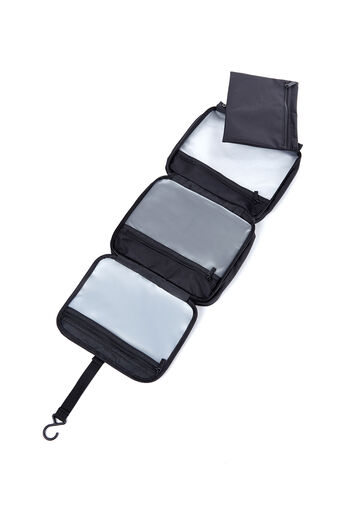 TRAVEL ESSENTIALS HANGING TOILETRY KIT