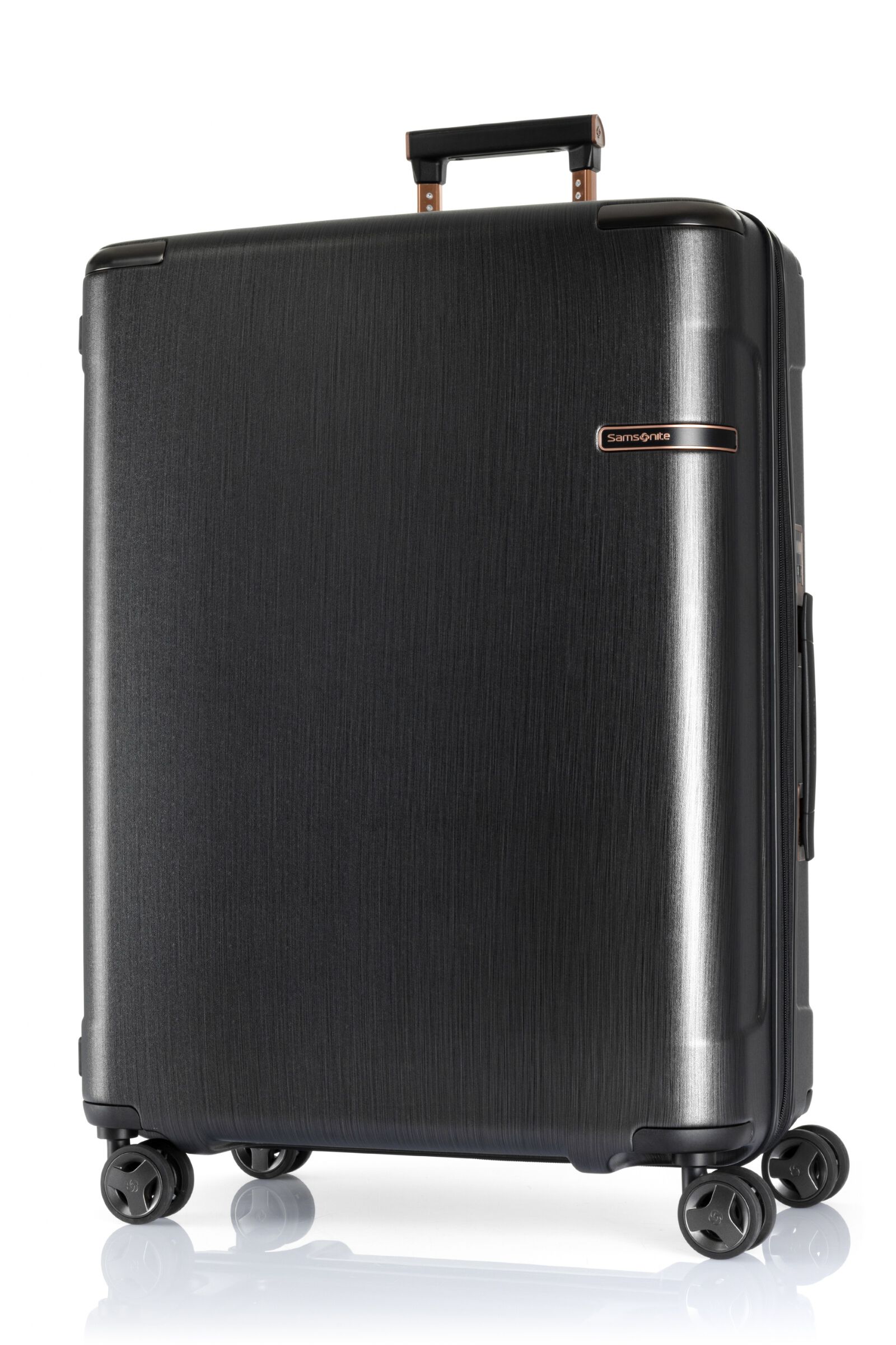 samsonite luggage with usb charger