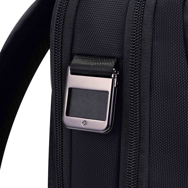 URBAN-EYE DLX BACKPACK 15.6" 2 POCKETS